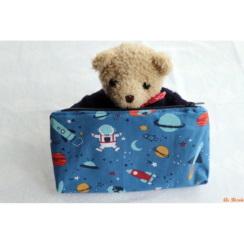 Trousse de toilette enfant et ses accessoires astronaute
