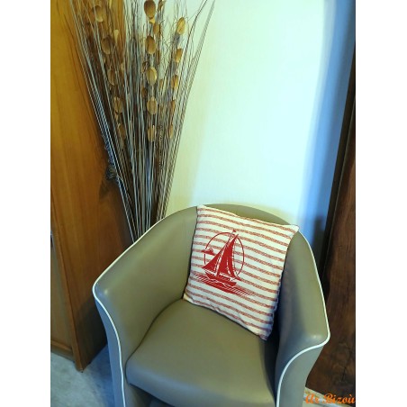 Coussin marin phare rouge