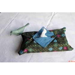 Housse origami pour boîte à mouchoirs dorée
