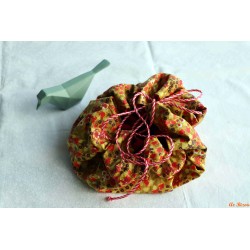 Pied sec floral jaune et rouge