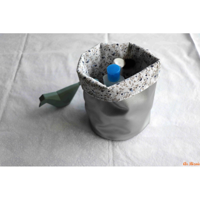 Panier rond floral bleu