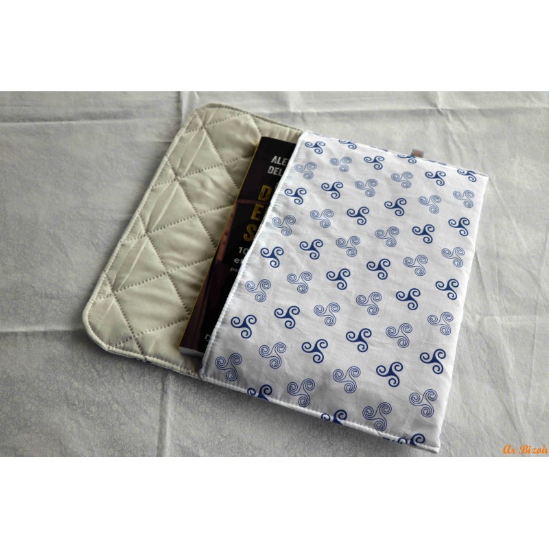 Housse de protection pour livre xl triskèle
