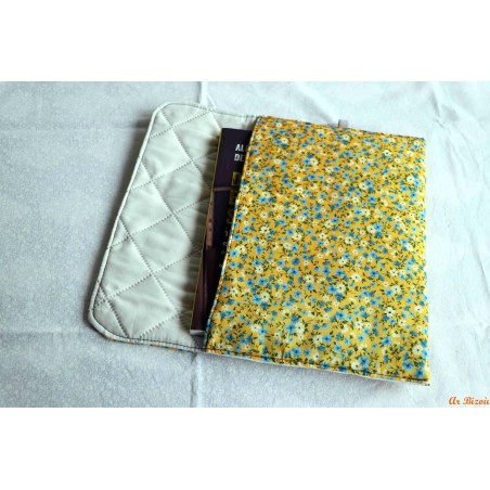 Housse de protection pour livre xl petites fleurs bleues