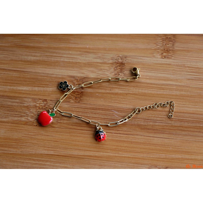 Bracelet de breloques fleur, coccinelle, pomme