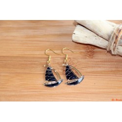 Boucles d'oreilles bateaux noirs
