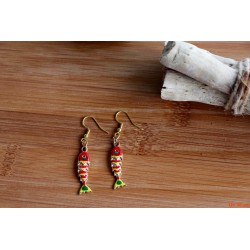 Boucles d'oreilles poissons écailles rouges