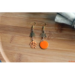 Boucles d'oreilles corail et pastilles oranges