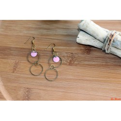 Boucles d'oreilles cercles dorés pastilles roses pales