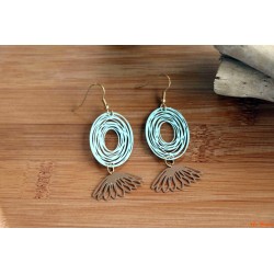 Boucles d'oreilles ovales verts pales éventails