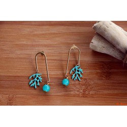 Boucles d'oreilles arche corail et perle  verts