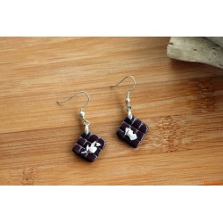 Boucles d'oreilles chocolat noir aux éclats de chocolat blanc en pâte polymère