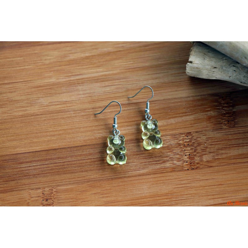 Boucles d'oreilles ourson en résine jaune