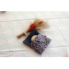 Housse pour savon petites fleurs roses et bleues