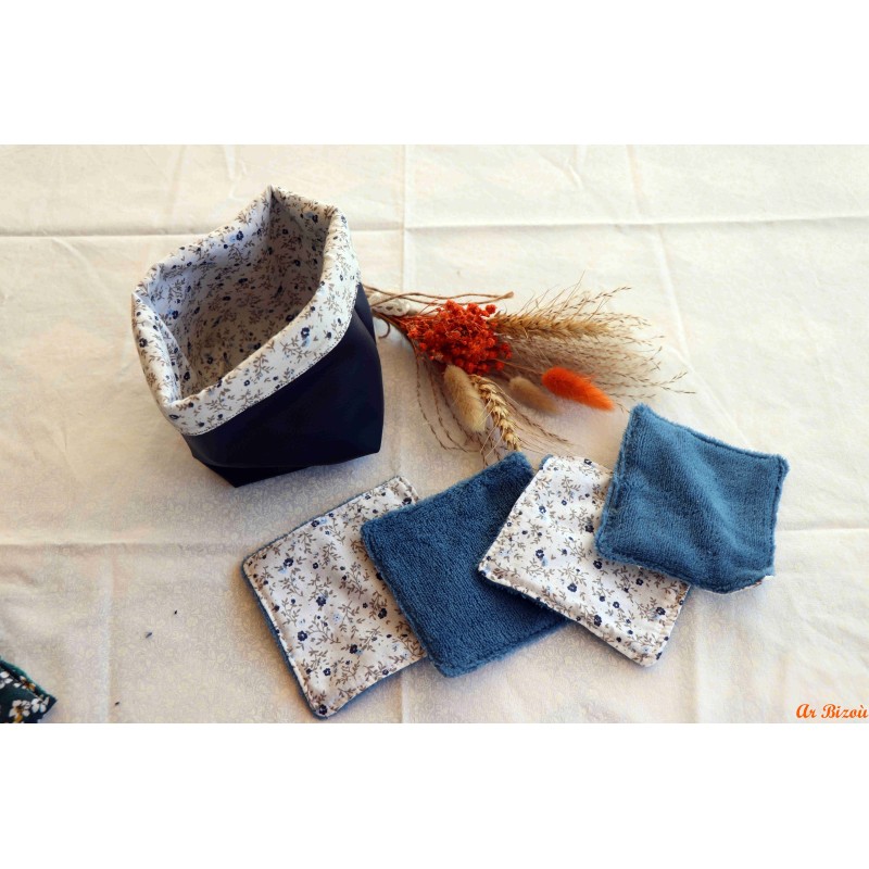 Lot de 4 lingettes et son panier mille fleurs bleues
